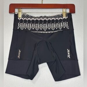 Zoot Tri Shorts Triathlon Black & White Pattern Padded Seat Bike Swim 4” M